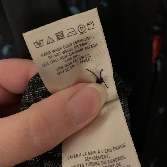 Maeve Anthropologie NWT Blouse Black Floral Rose Boho Flowy - Picture 8 of 8